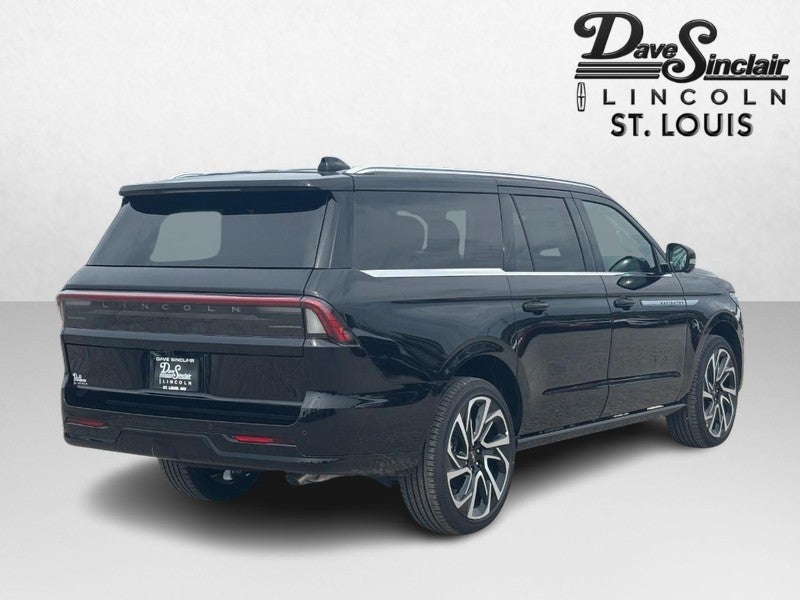 2027 Lincoln Navigator L Reserve 4x4