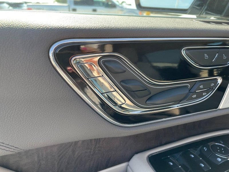 2023 Lincoln Navigator L Reserve 4x4