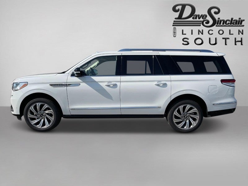 2023 Lincoln Navigator L Reserve 4x4