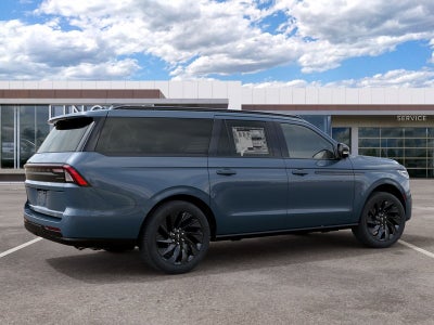 2027 Lincoln Navigator L Reserve 4x4