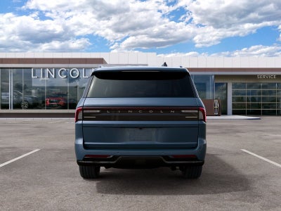 2027 Lincoln Navigator L Reserve 4x4