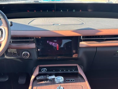 2026 Lincoln Navigator L Reserve 4x4