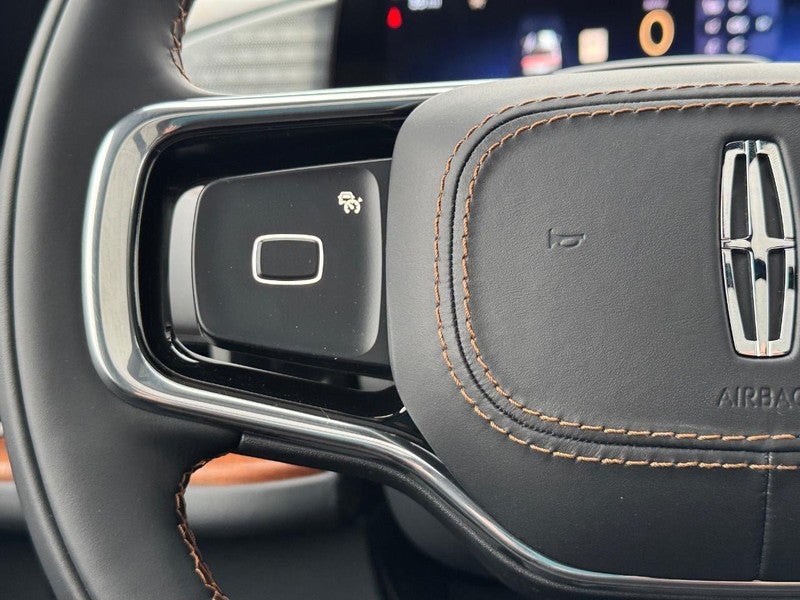 2025 Lincoln Navigator L Black Label 4x4