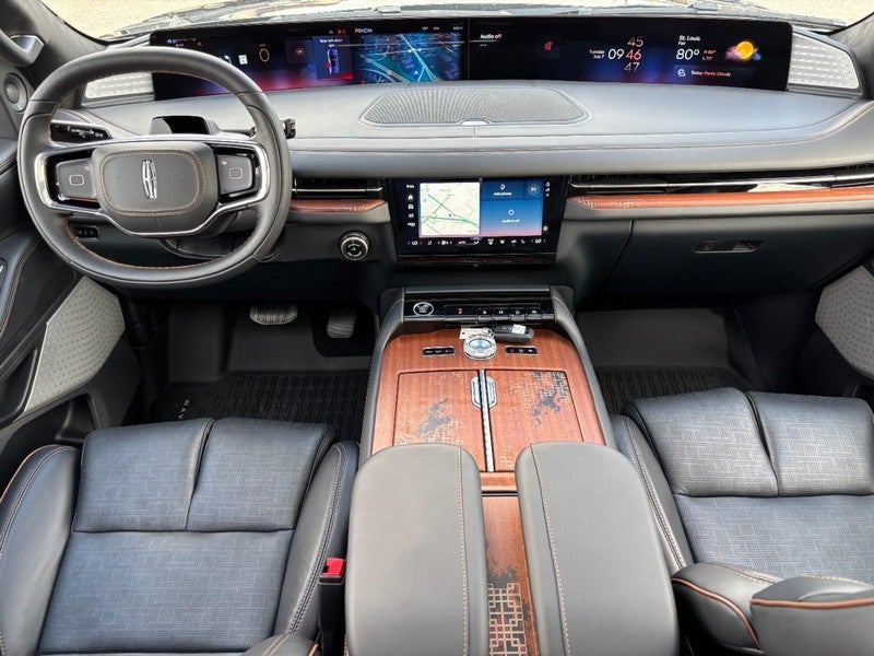 2027 Lincoln Navigator L Black Label 4x4