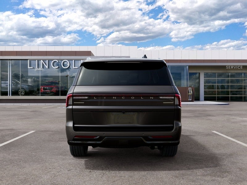 2027 Lincoln Navigator L Black Label 4x4