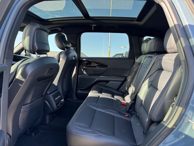 2025 Lincoln Nautilus Premiere AWD