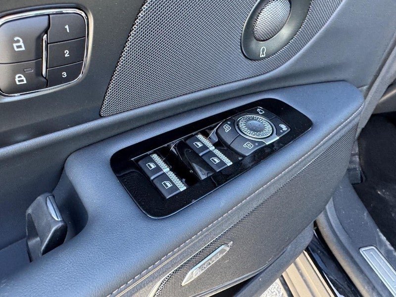 2025 Lincoln Nautilus Premiere AWD