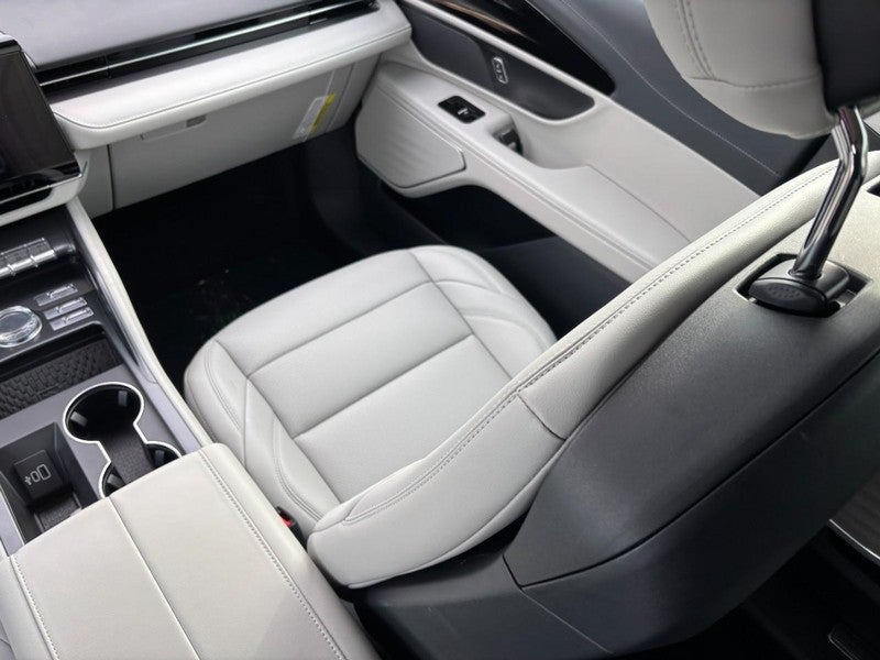 2026 Lincoln Nautilus Premiere AWD