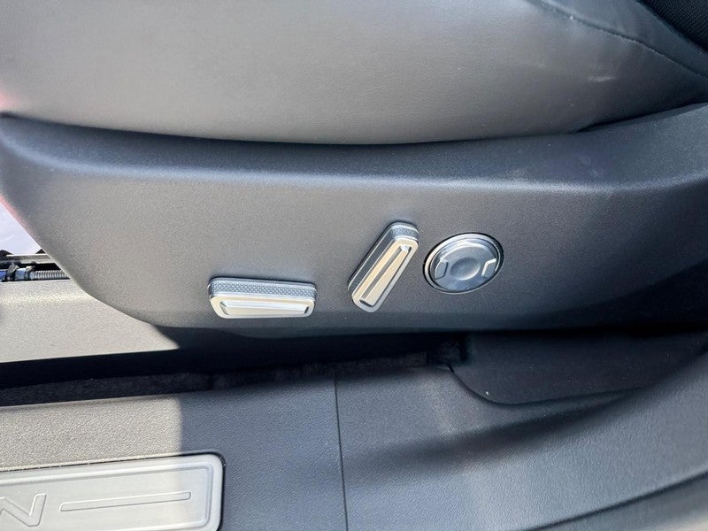 2025 Lincoln Nautilus Premiere AWD