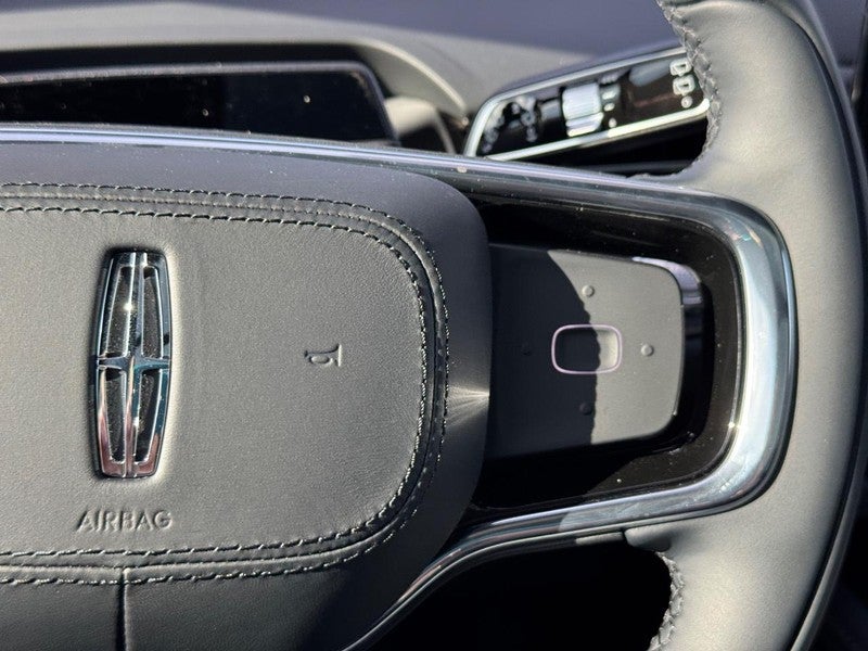2025 Lincoln Nautilus Premiere AWD