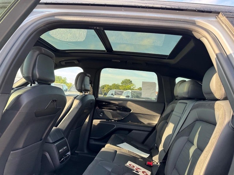 2025 Lincoln Nautilus Reserve AWD