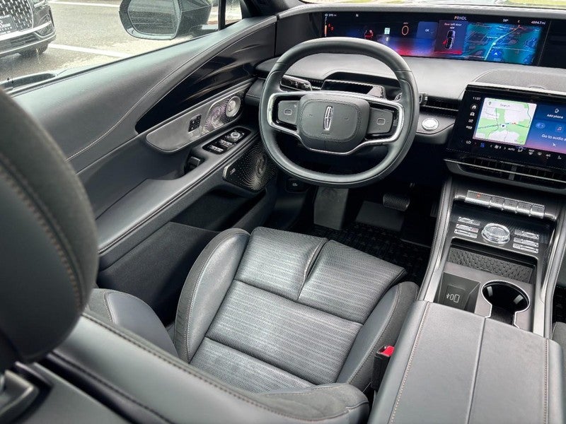 2025 Lincoln Nautilus Reserve AWD