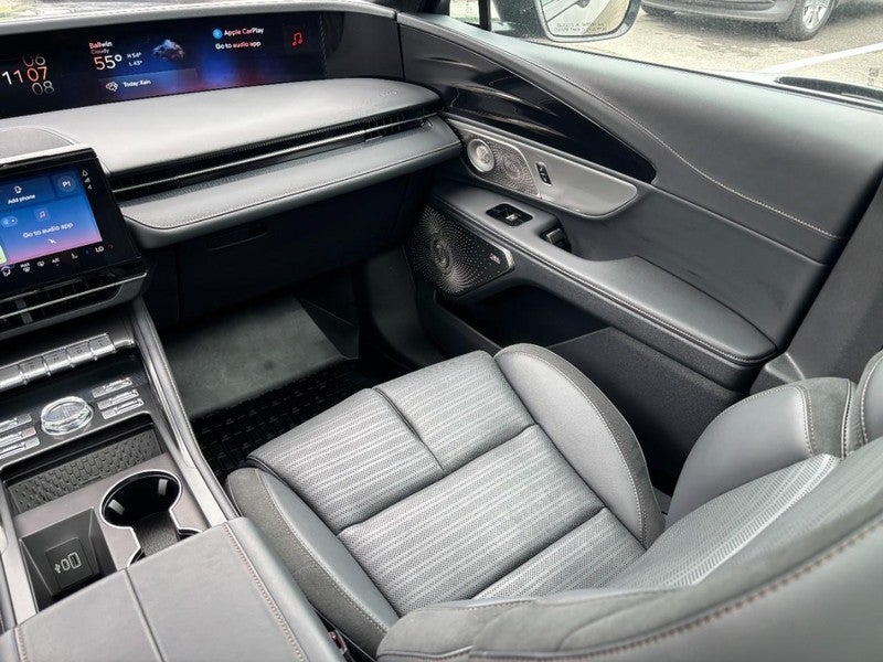 2025 Lincoln Nautilus Reserve AWD
