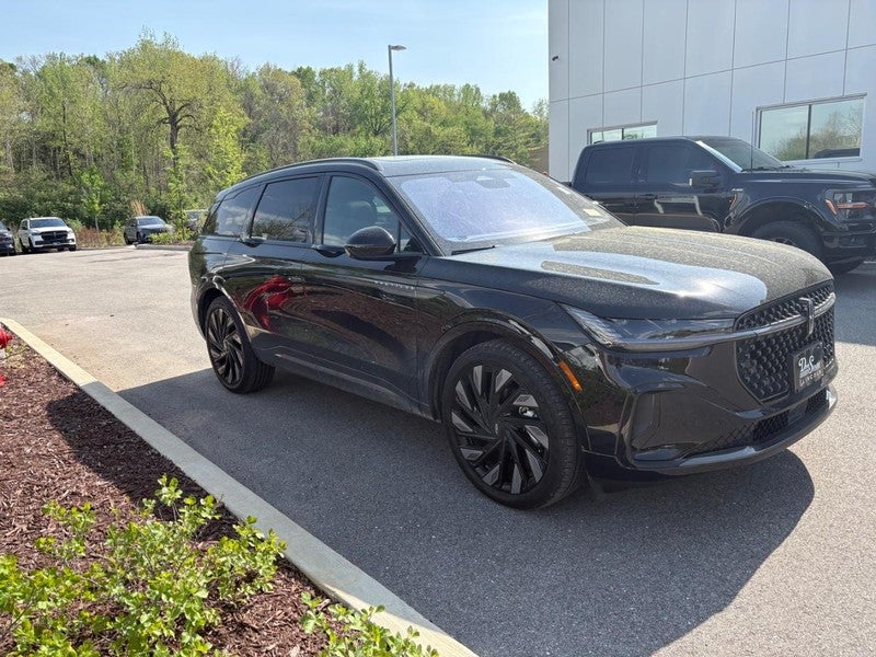 2025 Lincoln Nautilus Reserve AWD