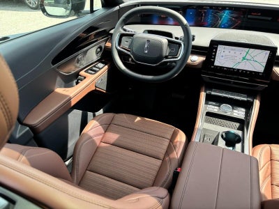 2026 Lincoln Nautilus Reserve AWD