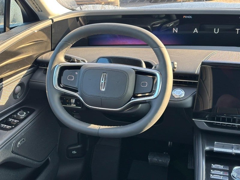 2026 Lincoln Nautilus Reserve AWD