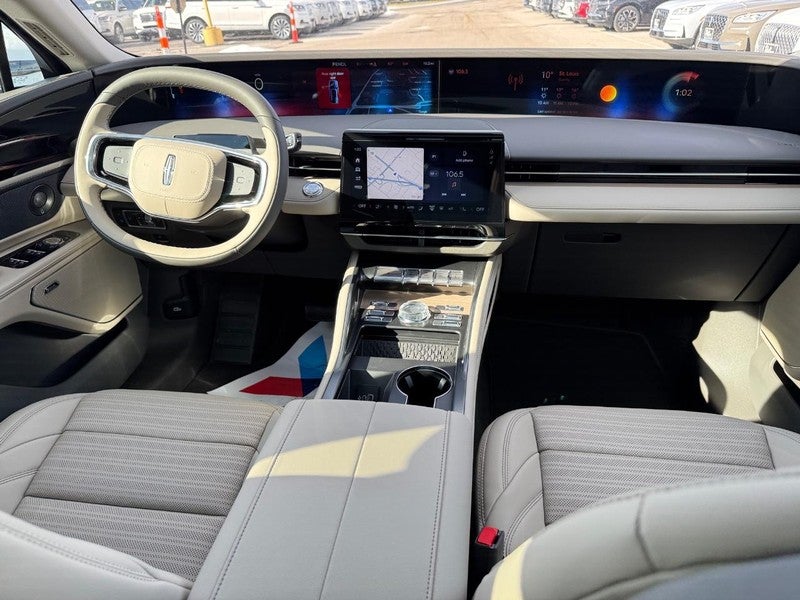 2025 Lincoln Nautilus Reserve AWD