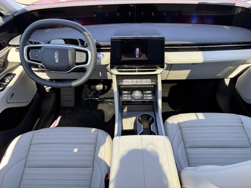 2026 Lincoln Nautilus Reserve AWD