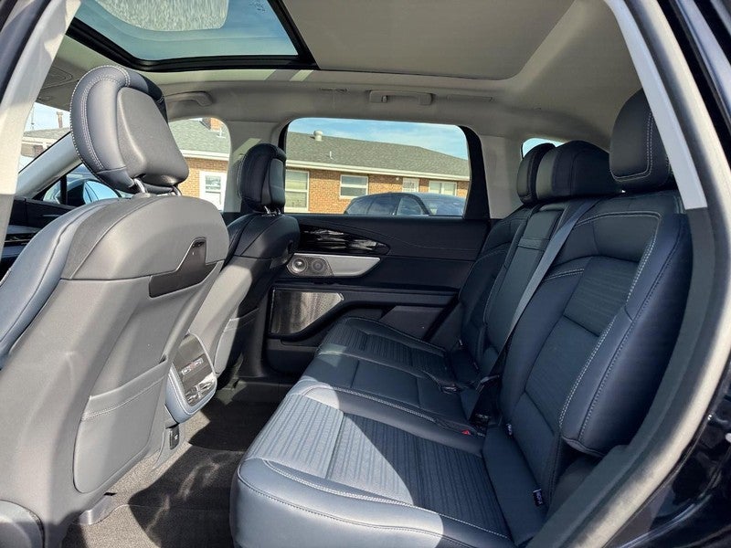 2025 Lincoln Nautilus Reserve AWD