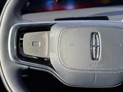 2025 Lincoln Nautilus Reserve AWD