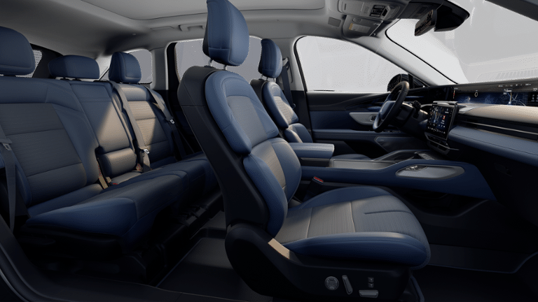 2025 Lincoln Nautilus Reserve AWD