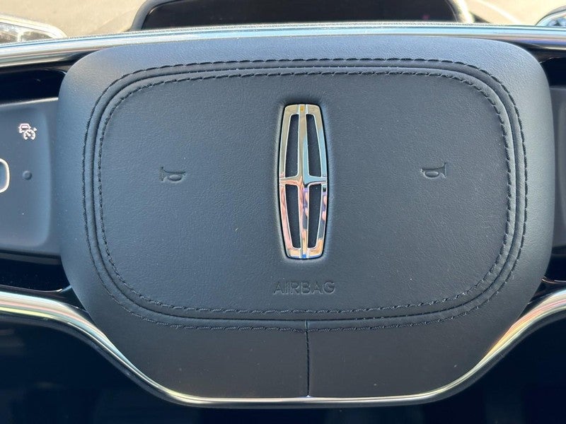 2026 Lincoln Nautilus Reserve AWD