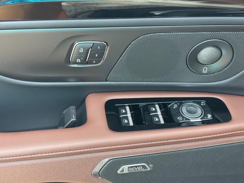 2026 Lincoln Nautilus Reserve AWD