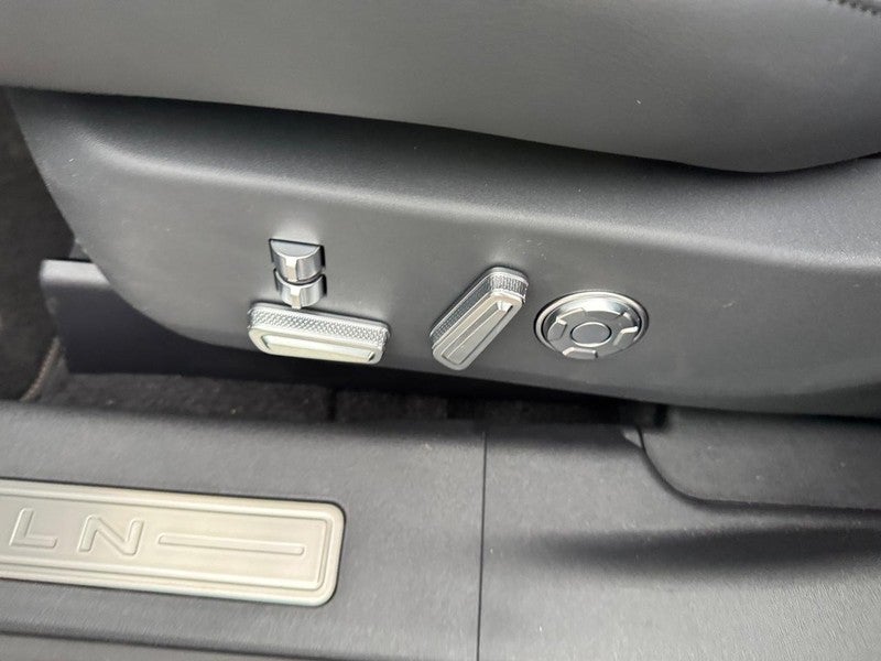 2026 Lincoln Nautilus Reserve AWD