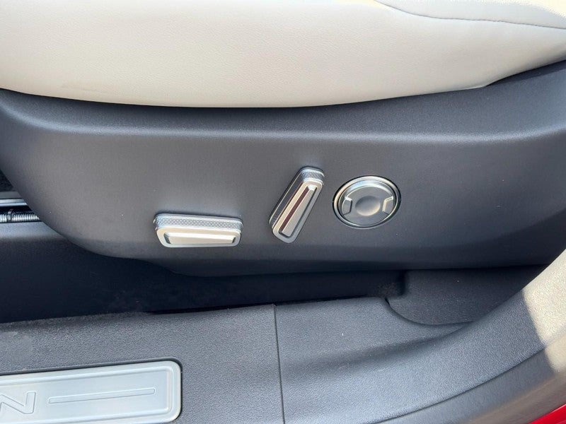 2026 Lincoln Nautilus Reserve AWD