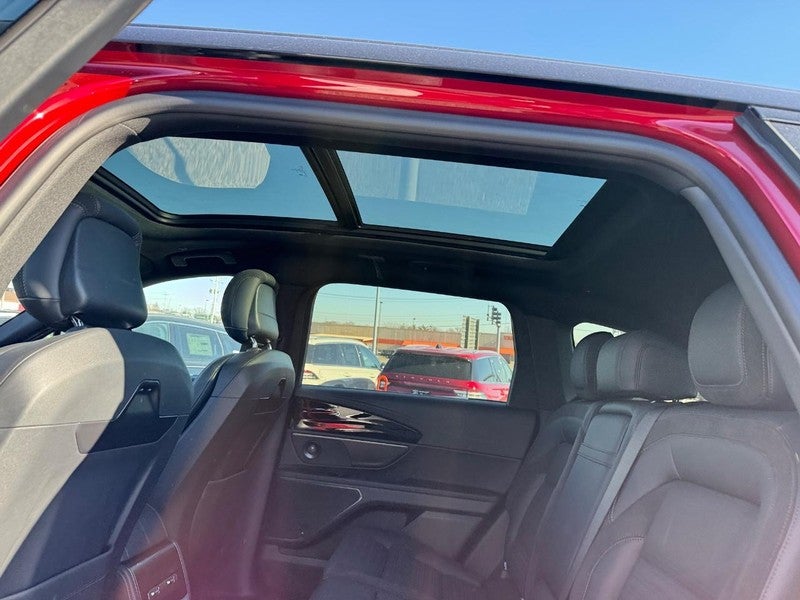 2025 Lincoln Nautilus Reserve AWD