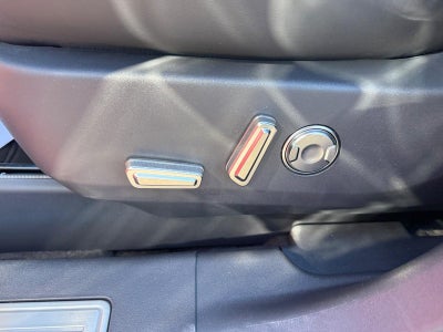 2025 Lincoln Nautilus Reserve AWD