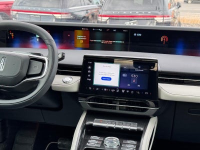 2025 Lincoln Nautilus Reserve AWD