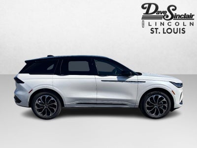 2026 Lincoln Nautilus Reserve AWD