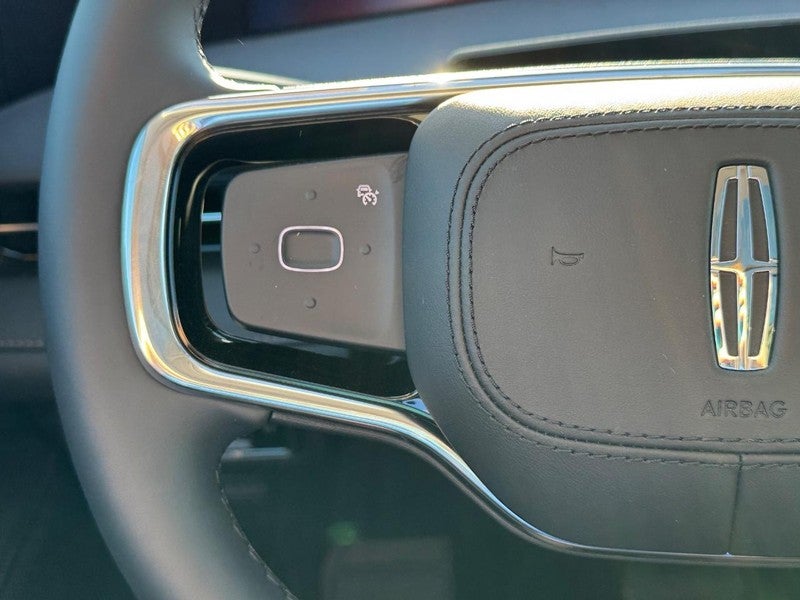 2026 Lincoln Nautilus Reserve AWD