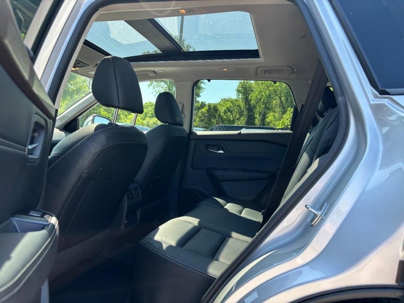 2023 Nissan Rogue AWD SL