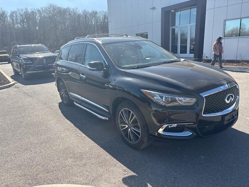 2018 INFINITI QX60 AWD