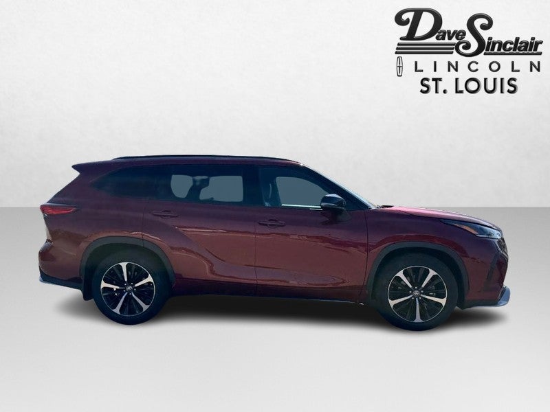 2022 Toyota Highlander XSE FWD (Natl)