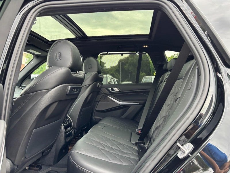 2023 BMW X5 xDrive45e Plug-In Hybrid