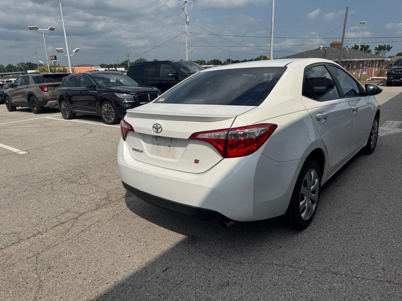 2015 Toyota Corolla 4dr Sdn Auto L