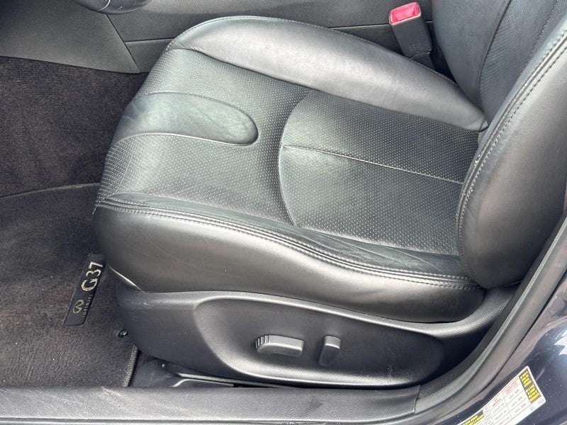 2012 INFINITI G37 Sedan 4dr x AWD