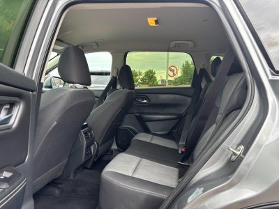 2024 Nissan Rogue FWD SV