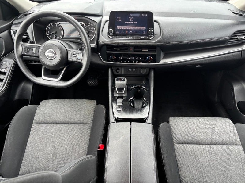 2024 Nissan Rogue FWD SV
