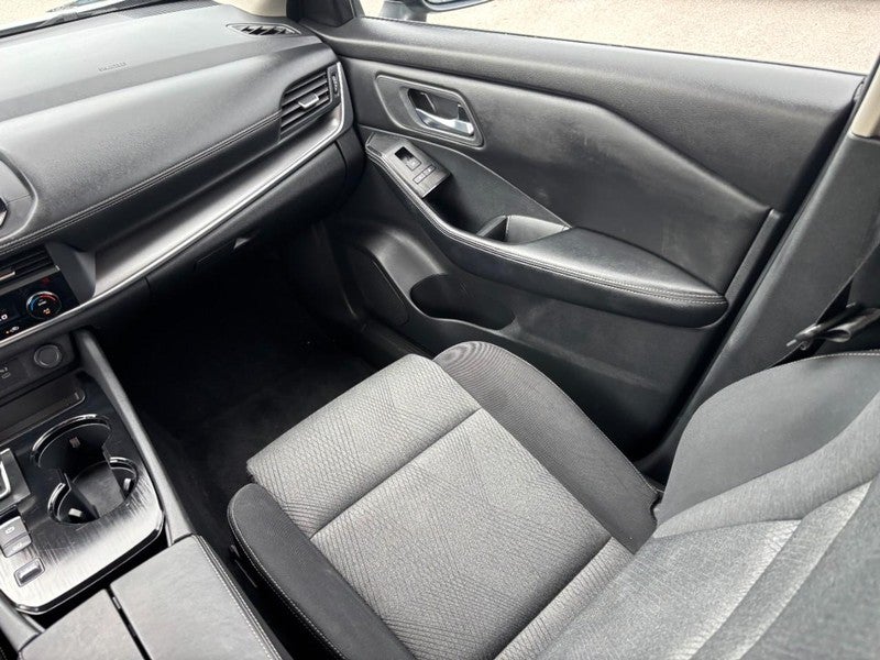 2024 Nissan Rogue FWD SV