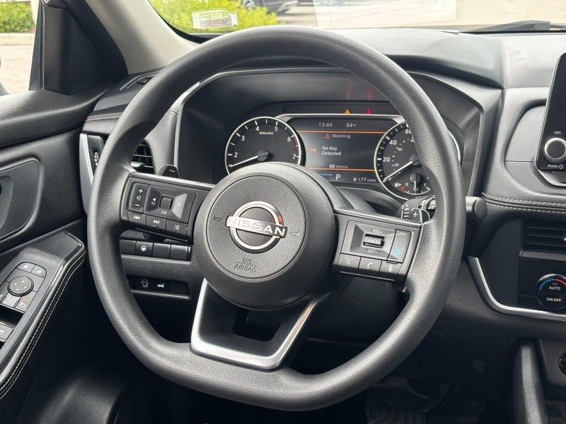 2024 Nissan Rogue FWD SV