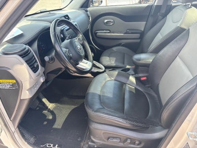 2017 Kia Soul + Auto