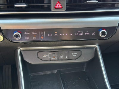 2025 Kia Carnival SX FWD