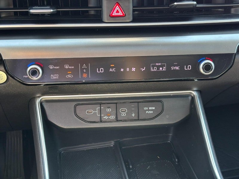 2025 Kia Carnival SX FWD