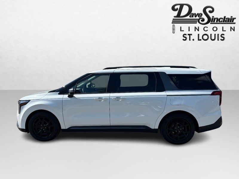 2025 Kia Carnival SX FWD