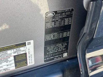 2024 Land Rover Defender 130 P400 X-Dynamic SE
