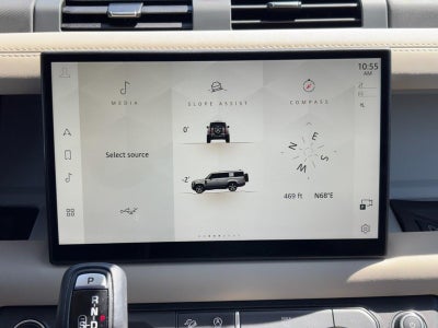 2024 Land Rover Defender 130 P400 X-Dynamic SE